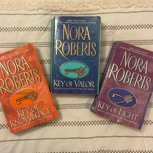 Nora Roberts Key trilogy,  paperback